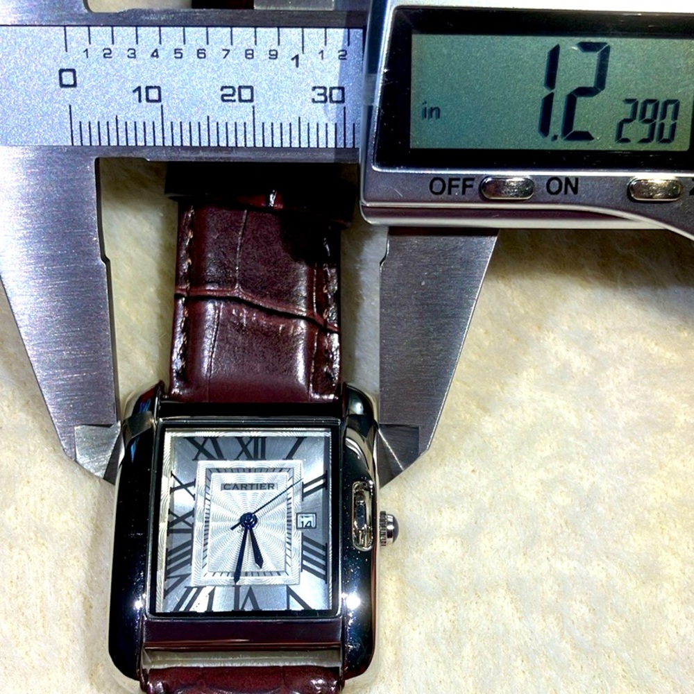 Womenβs Watch - Picture 9 of 11